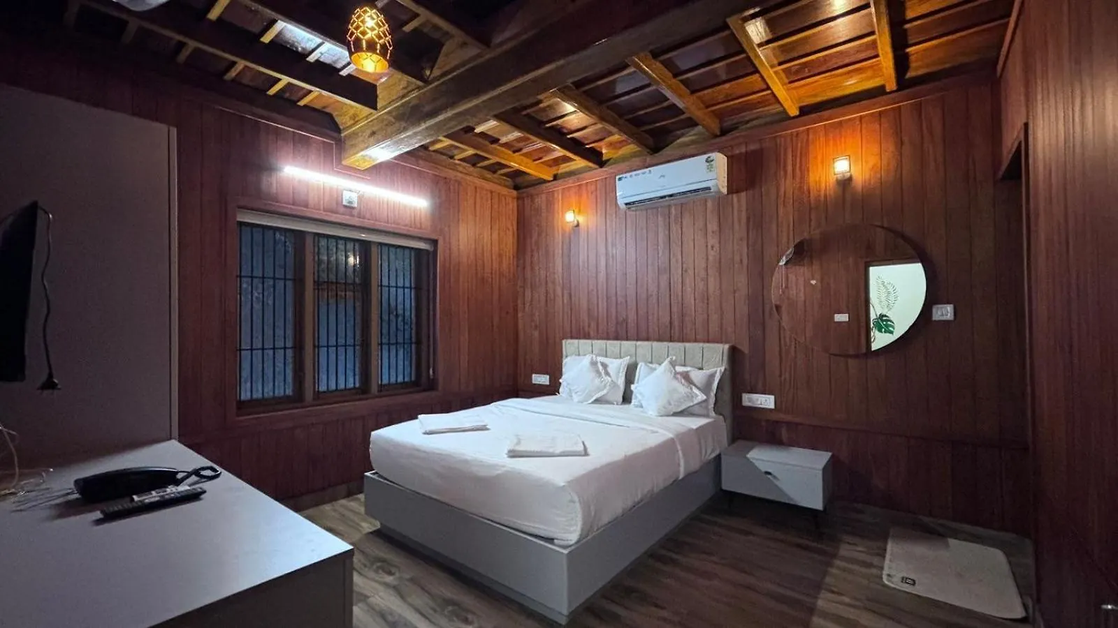בית הארחה Payyannur Tropical Blue Resort הודו