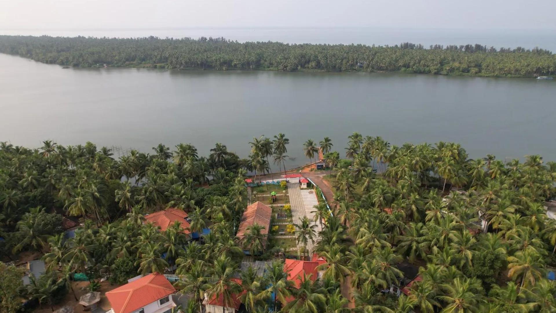 Tropical Blue Resort Payyannur India